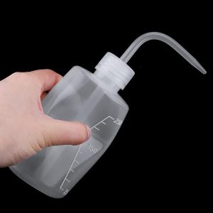 3 Pcs 250 ml Watering Bottle Watering Can Plastic Safety Squeeze Bottle Safety Wash Bottle Watering Tools for Succulent Plants Small Potted Plant Indoor Plants
